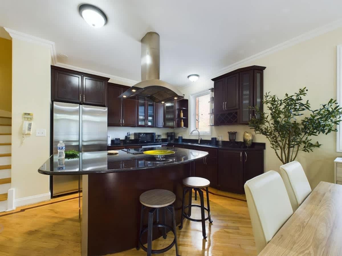 Luxe 4Br With Hot Tub & Game Room Chicago Extérieur photo
