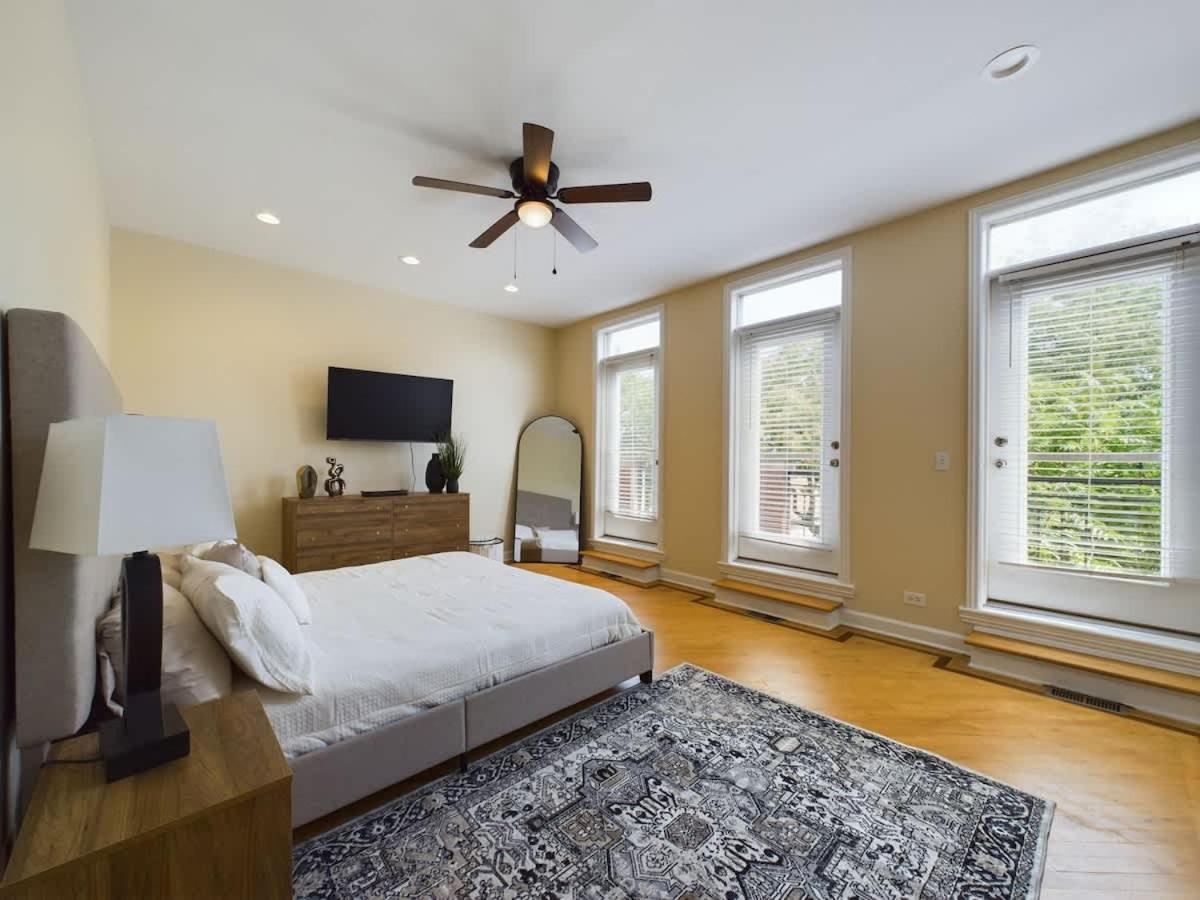 Luxe 4Br With Hot Tub & Game Room Chicago Extérieur photo